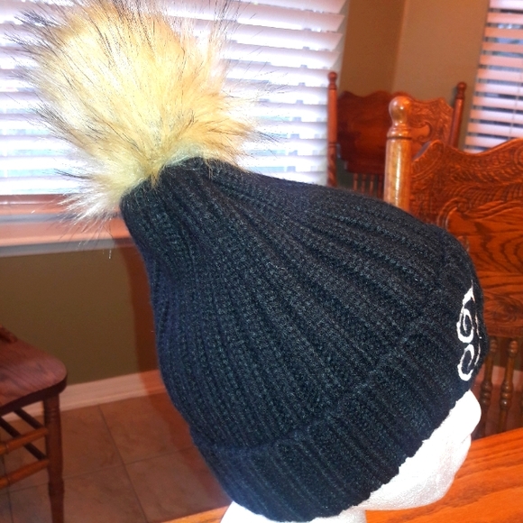 Tribe Beanie Pom Pom Hat - Picture 8 of 8